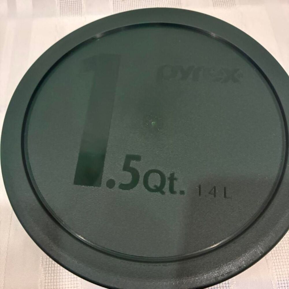 Pyrex Green Lid